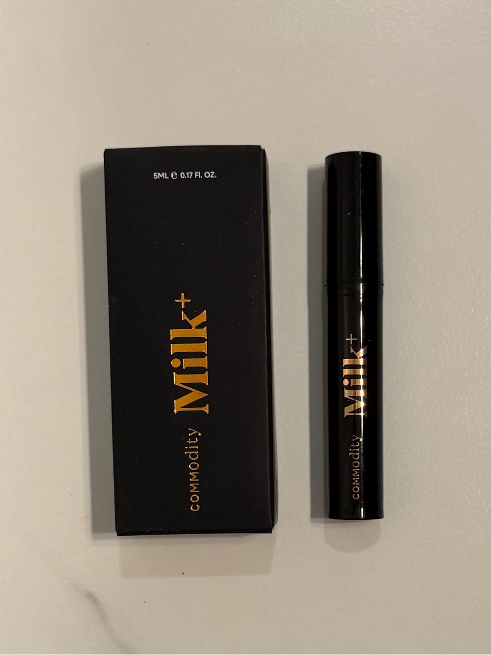 Commodity Milk Perfume Sample
